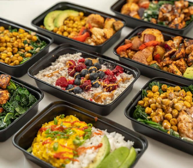 Healthy dining at Legacy Muscle Universe Koh Samui restaurant, offering nutritious meals in a modern, vibrant setting for fitness-focused visitors.