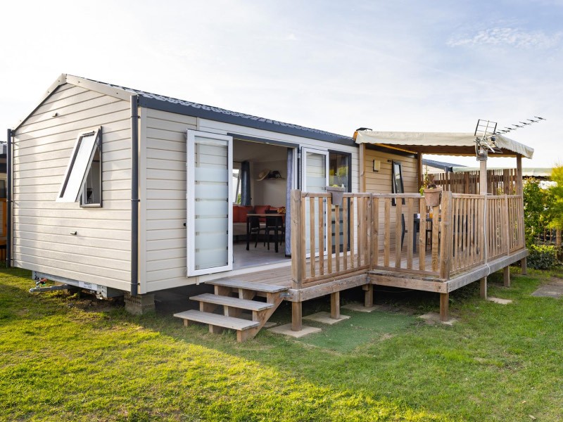 Vu d'extérieur d'un mobil-home