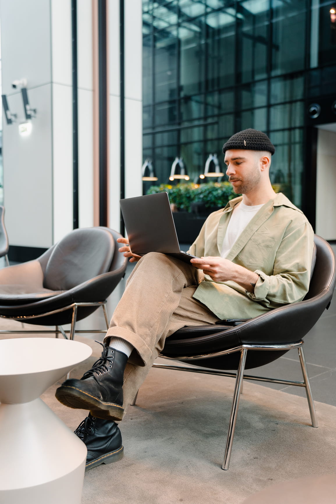 Young guy working at a cafe