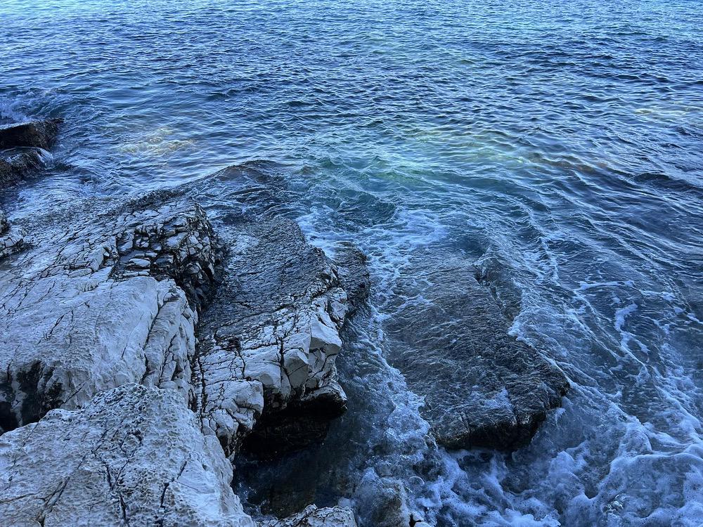 Shoshannah Phoenix - Heal - Rocks in dark sea break