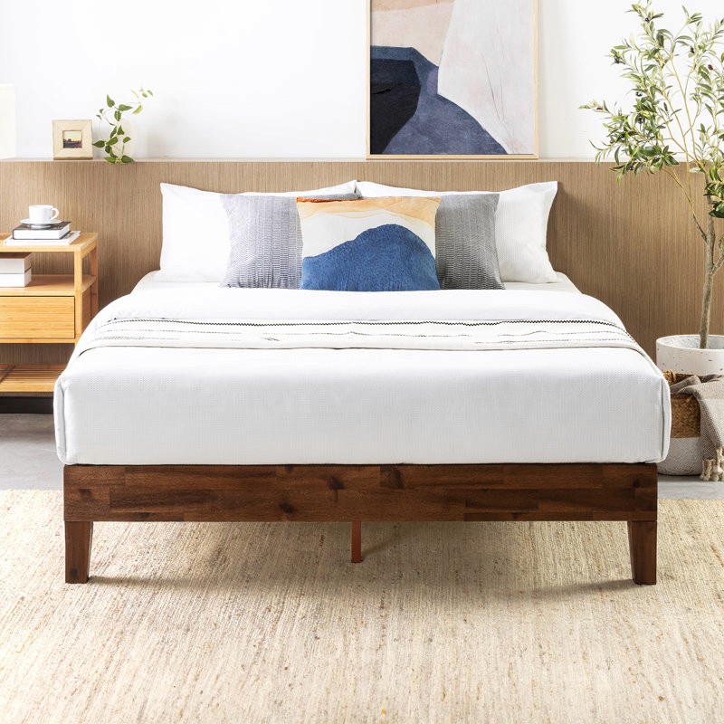 Designed with versatility in mind, the amaryn solid wood bed adapts to your needs effortlessly.