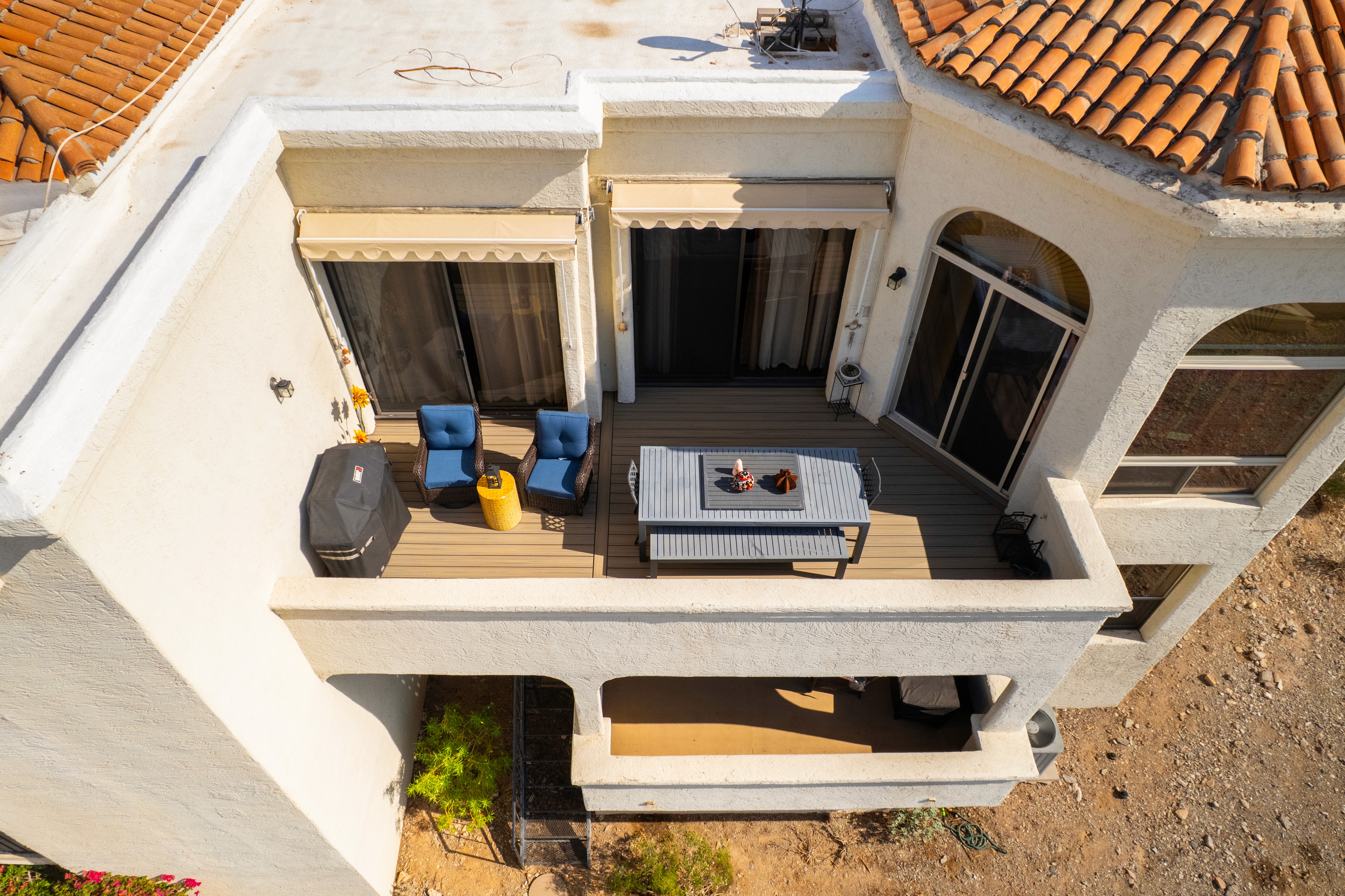 HBC Desks – Balcony Renewal with Trex Enhance decking