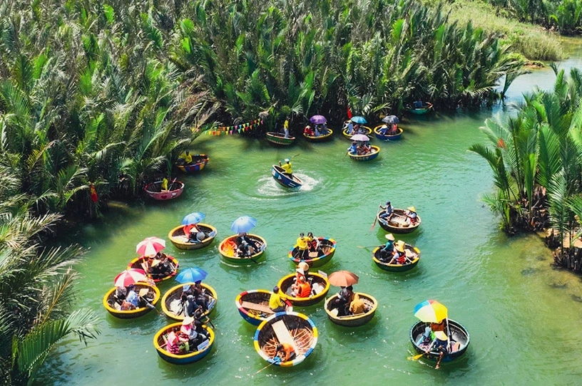 Singapore Vietnam Tour Package