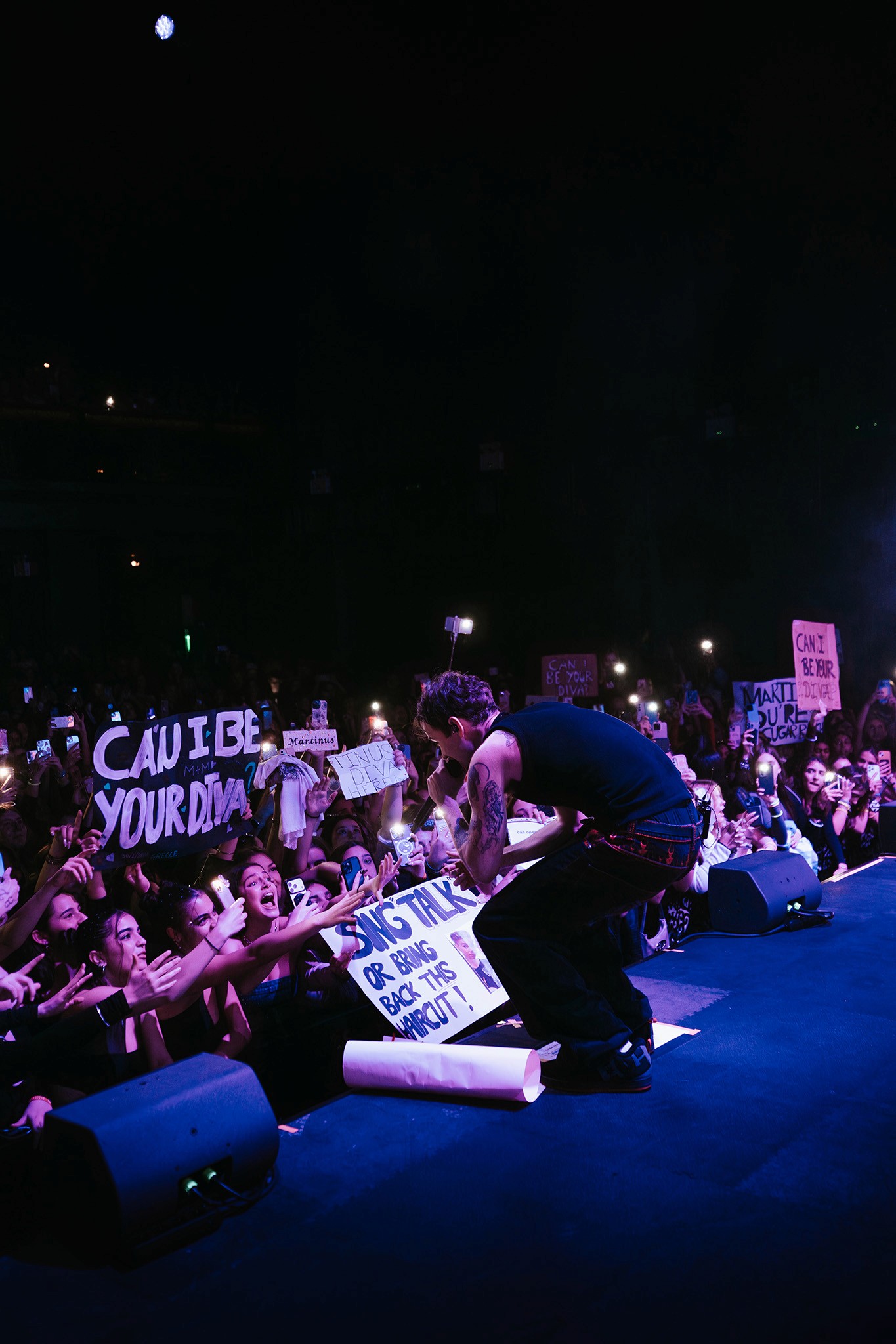 Marcus & Martinus live in Athens