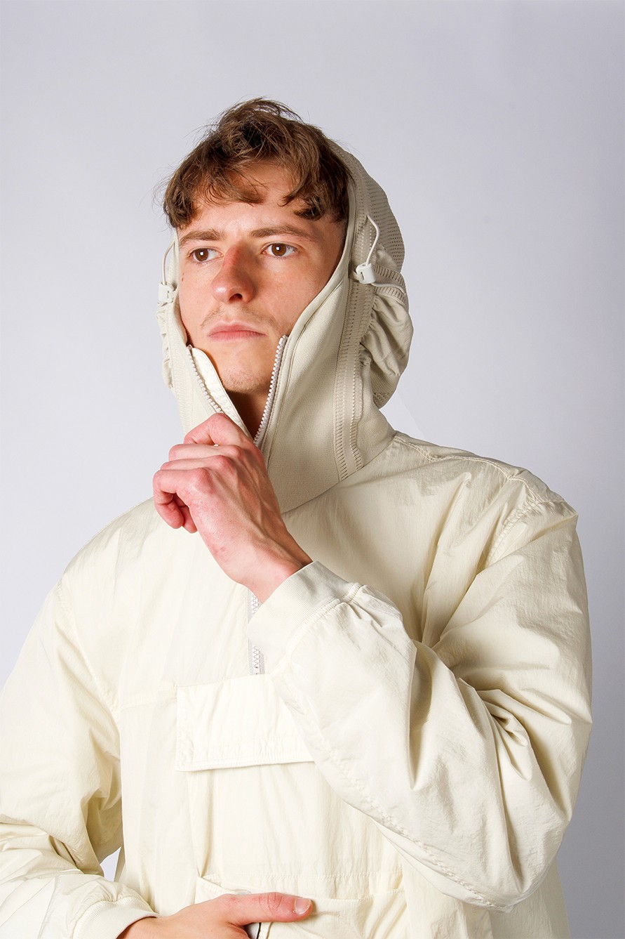 Ross Mackie freelance graphic designer UK