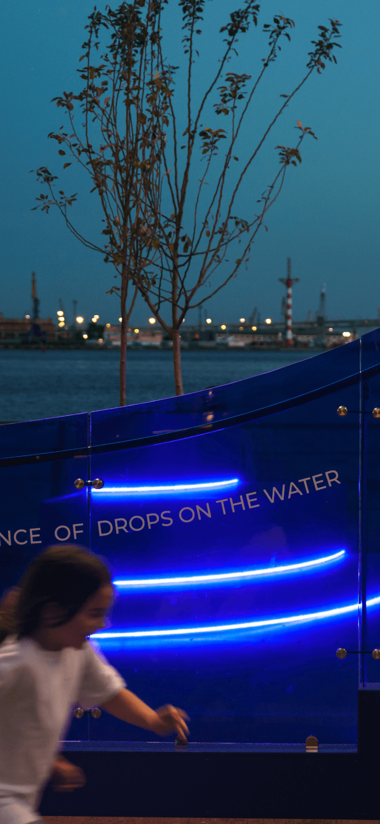 Thsnd Legenda Background