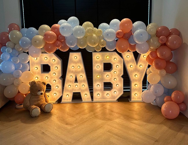 BABY lichtletters