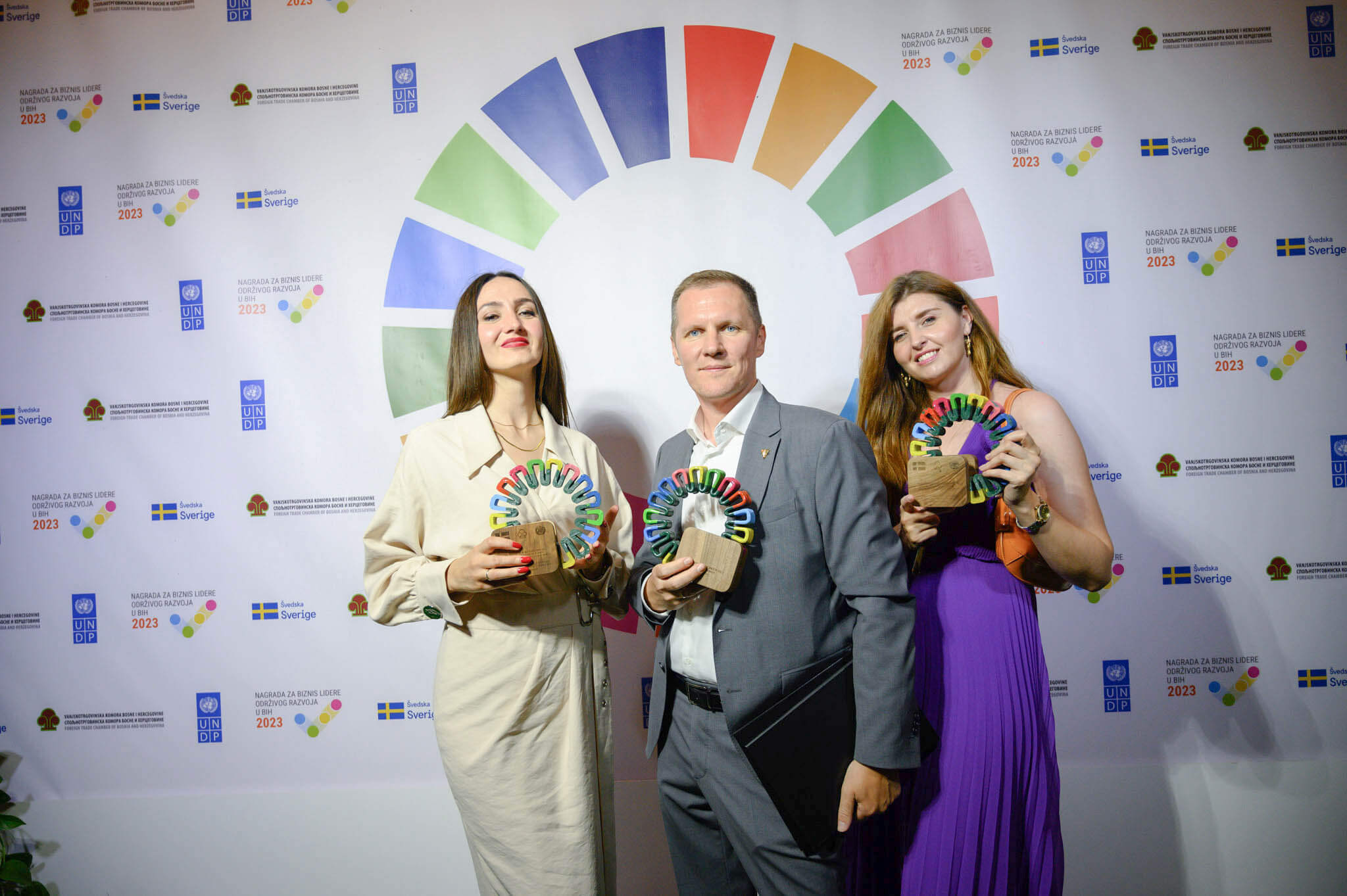 Klika receiving SDG Business Pioneer Overall Winner Award 2023