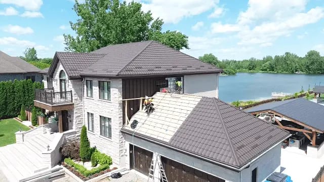 Metal roofing Mascouche - Quebec climate resistance