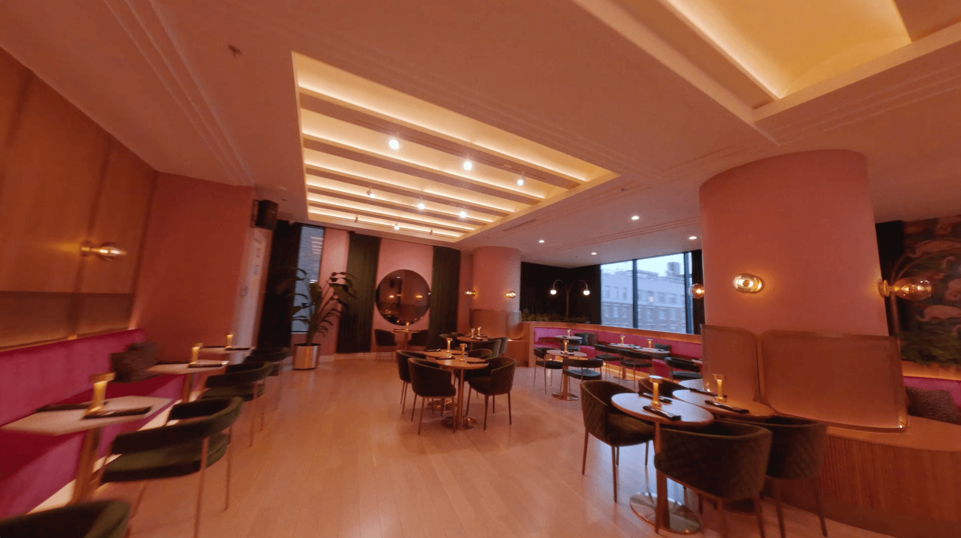 Luxury restaurant in a hotel