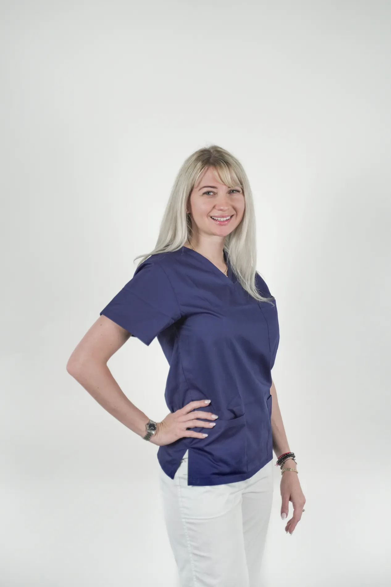 Dr. Budaházi Fanni szájsebész specialista fotója