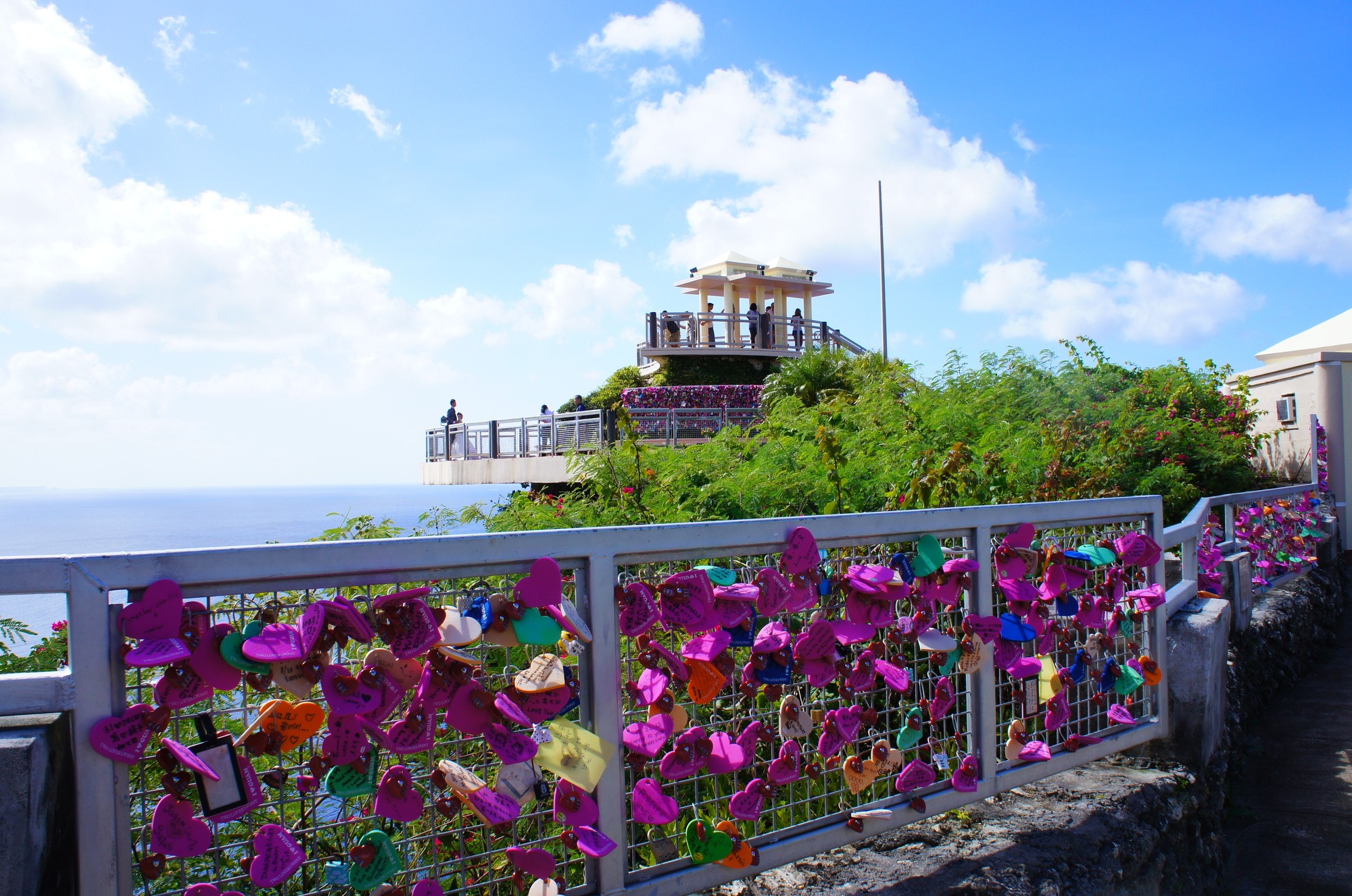 island under white sky