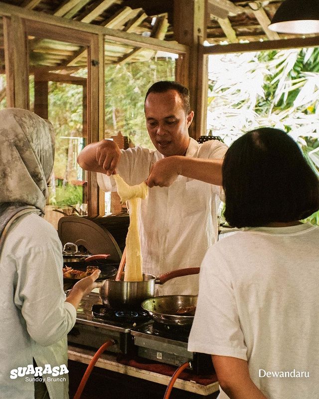 Suarasa: Sunday Brunch #1 | Ruas Bambu Nusa