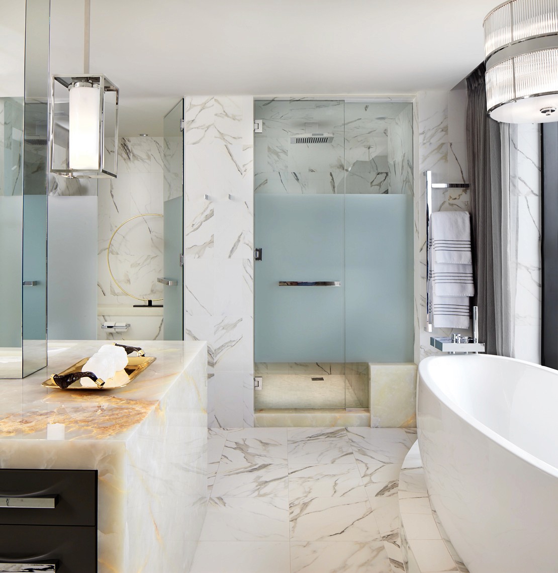 FOUR SEASONS_PENTHOUSE 01_MASTER BATH 02