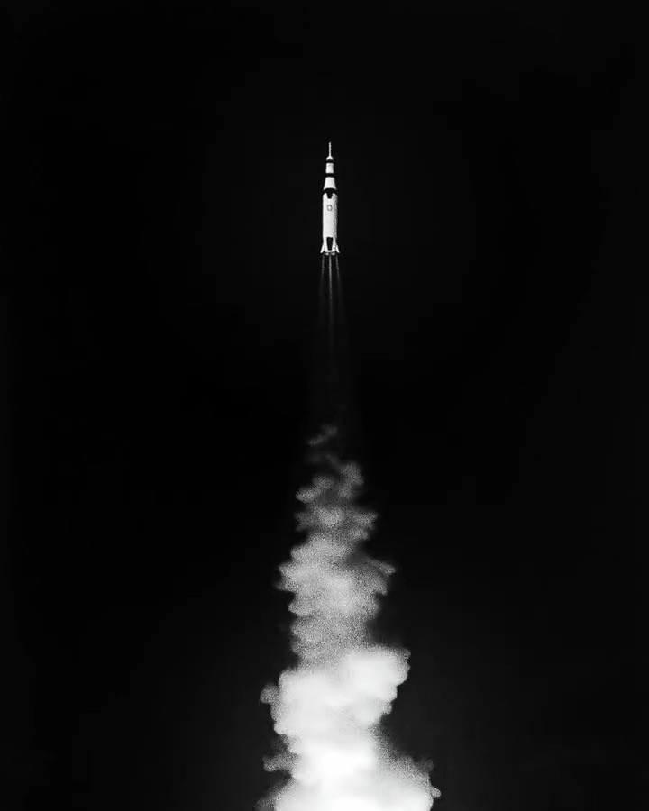 Diagram of GTM operations lifecycle from lead capture to closed won and expansion