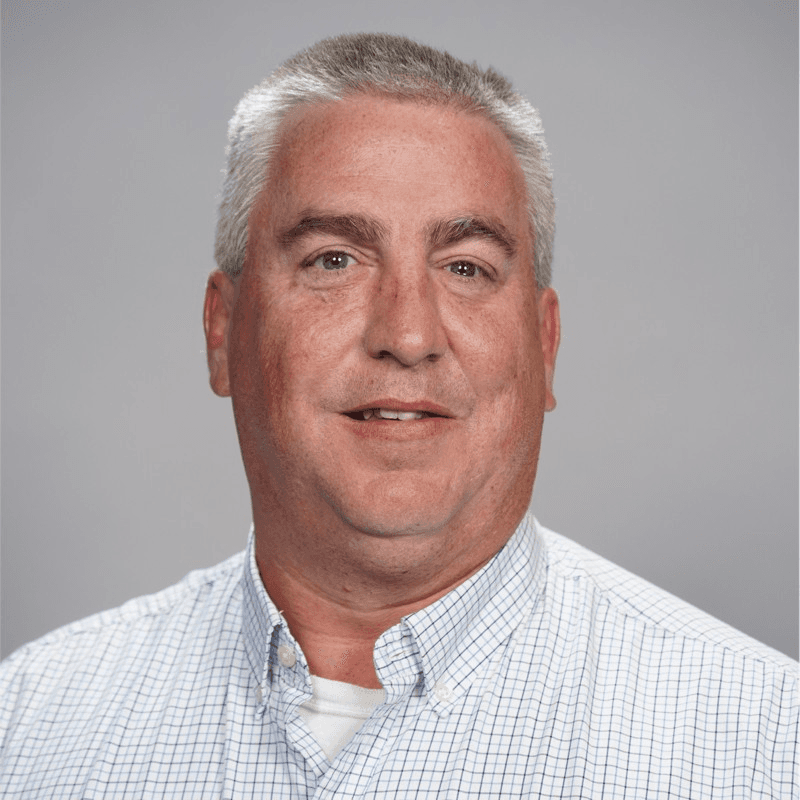 danielle campbell headshot