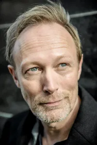 Lars Mikkelsen headshot