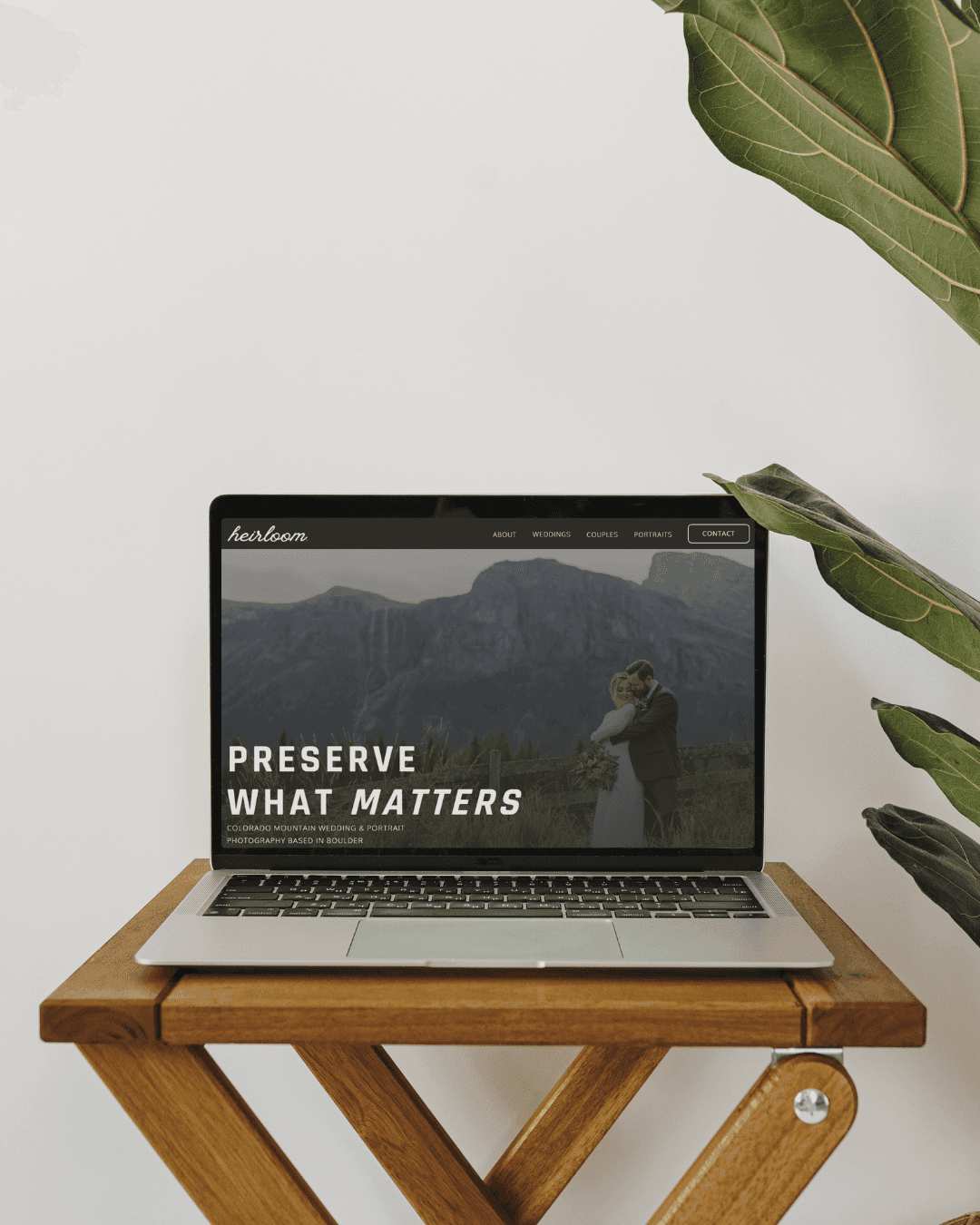 A laptop mockup of the about page