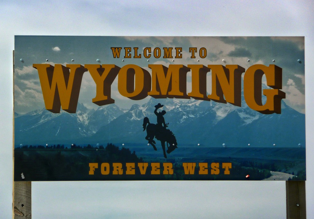 Wyoming FRNT Stable Token Is Now Live. Photo By Pascal Bernardon On Unsplash.