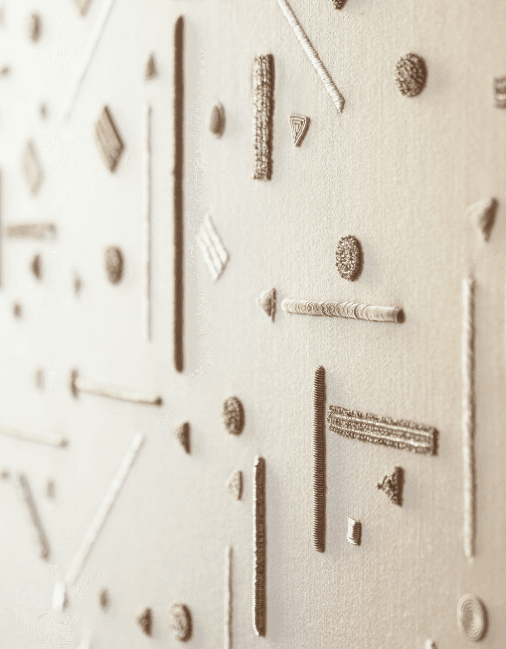 designer wallpaper: Glyph I-07 by De Gournay in Saudi Arabia & Switzerland