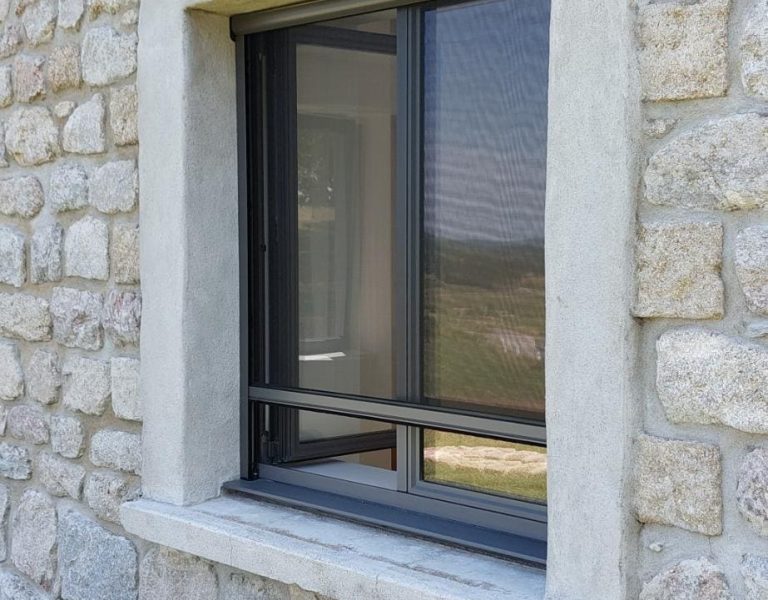 Moustiquaire Courby