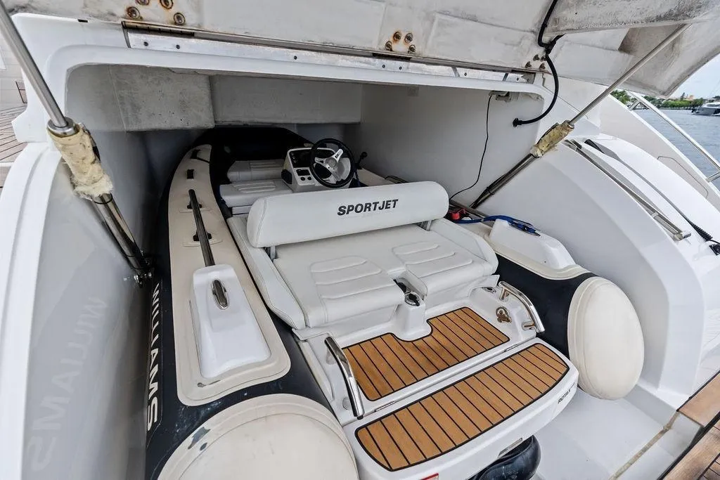 Boat thumbnail 76