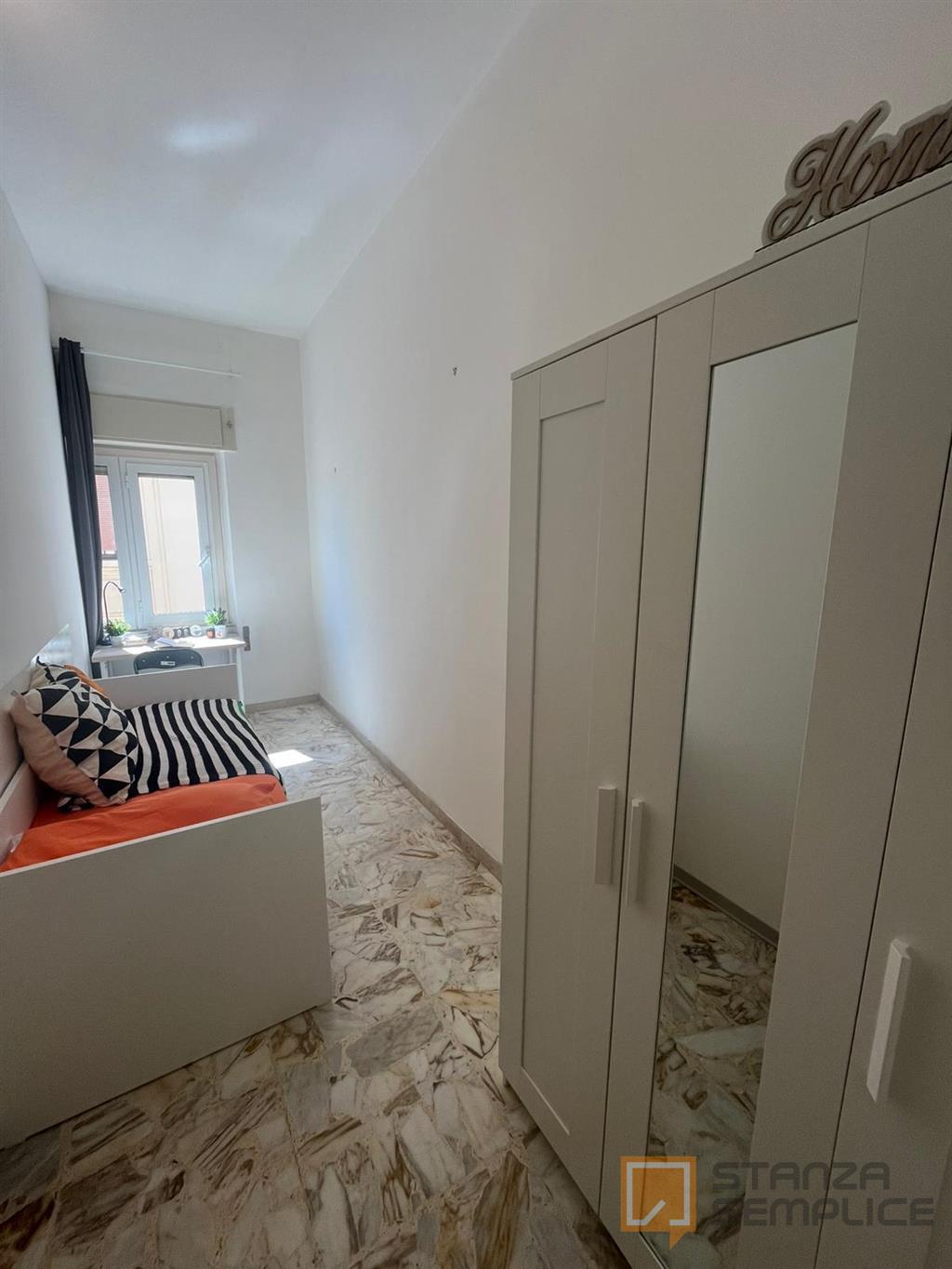 Stanza di 9 mq in Via Grazia Deledda, Cagliari