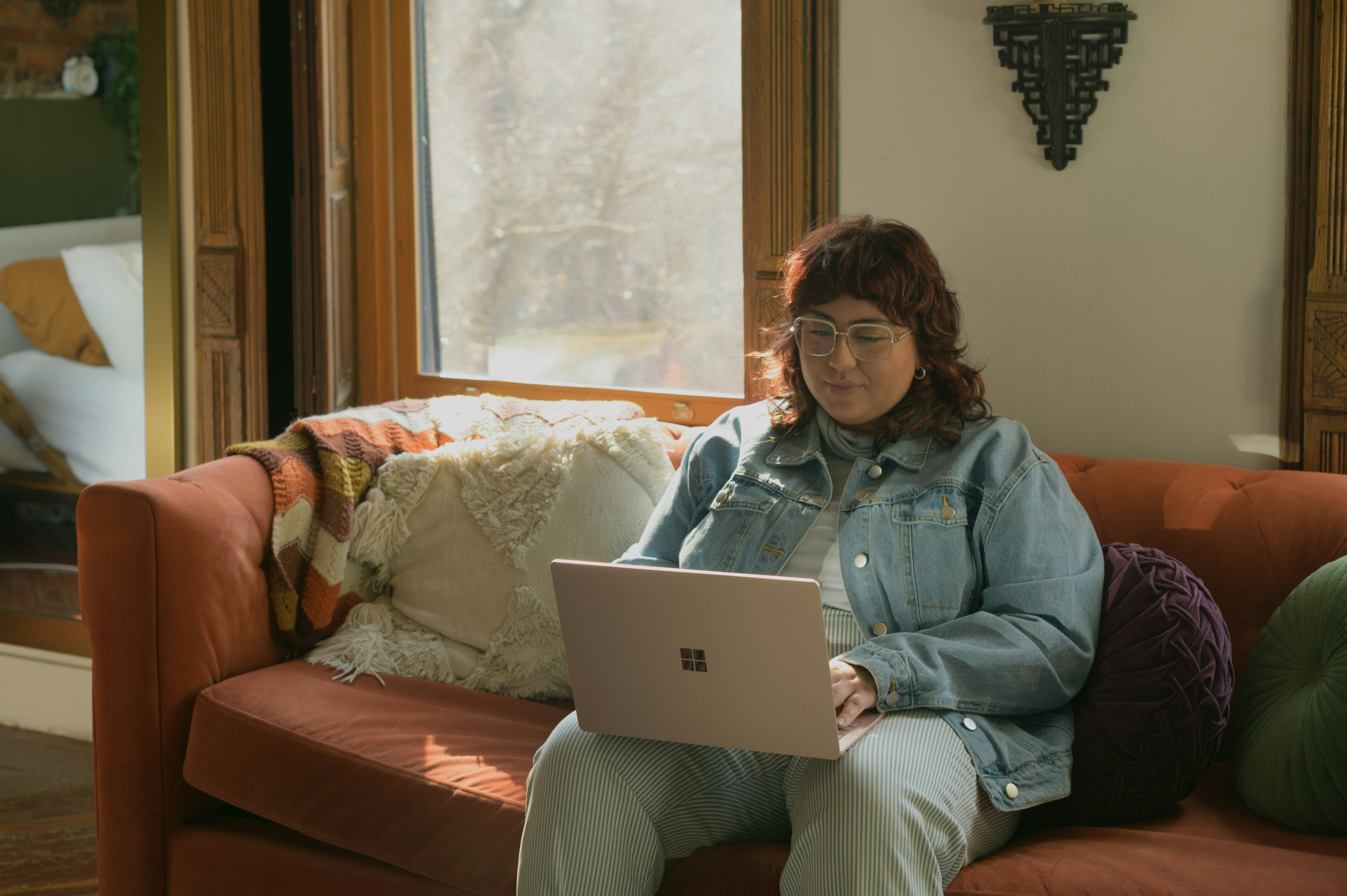 woman happy with best ai stem splitter