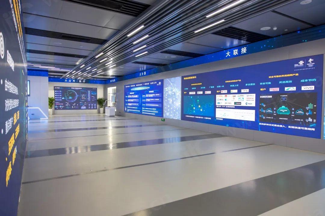 展廳設備與施工細節整合 Showroom Equipment Integration