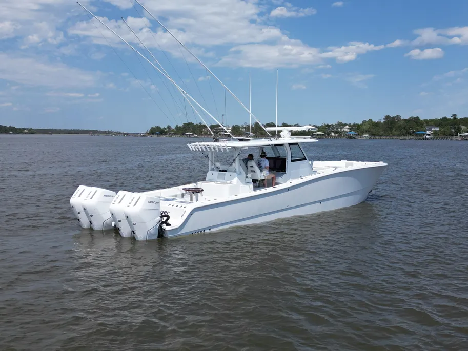 Boat thumbnail 2
