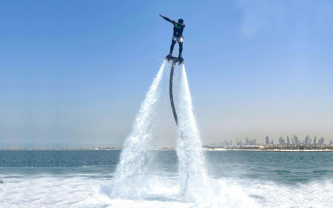 Flyboarding in Dubai: Join this Fun Rising Trend for 2023