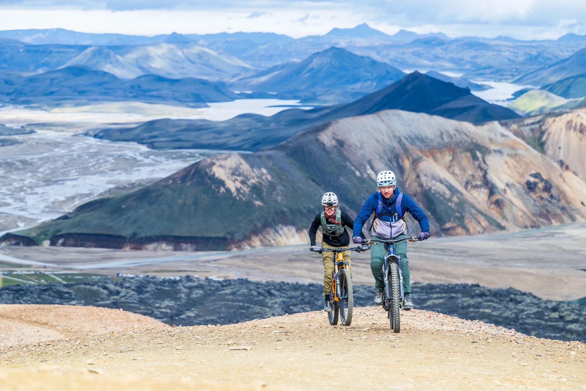 katrin storh and tobias in landmannalaugar 