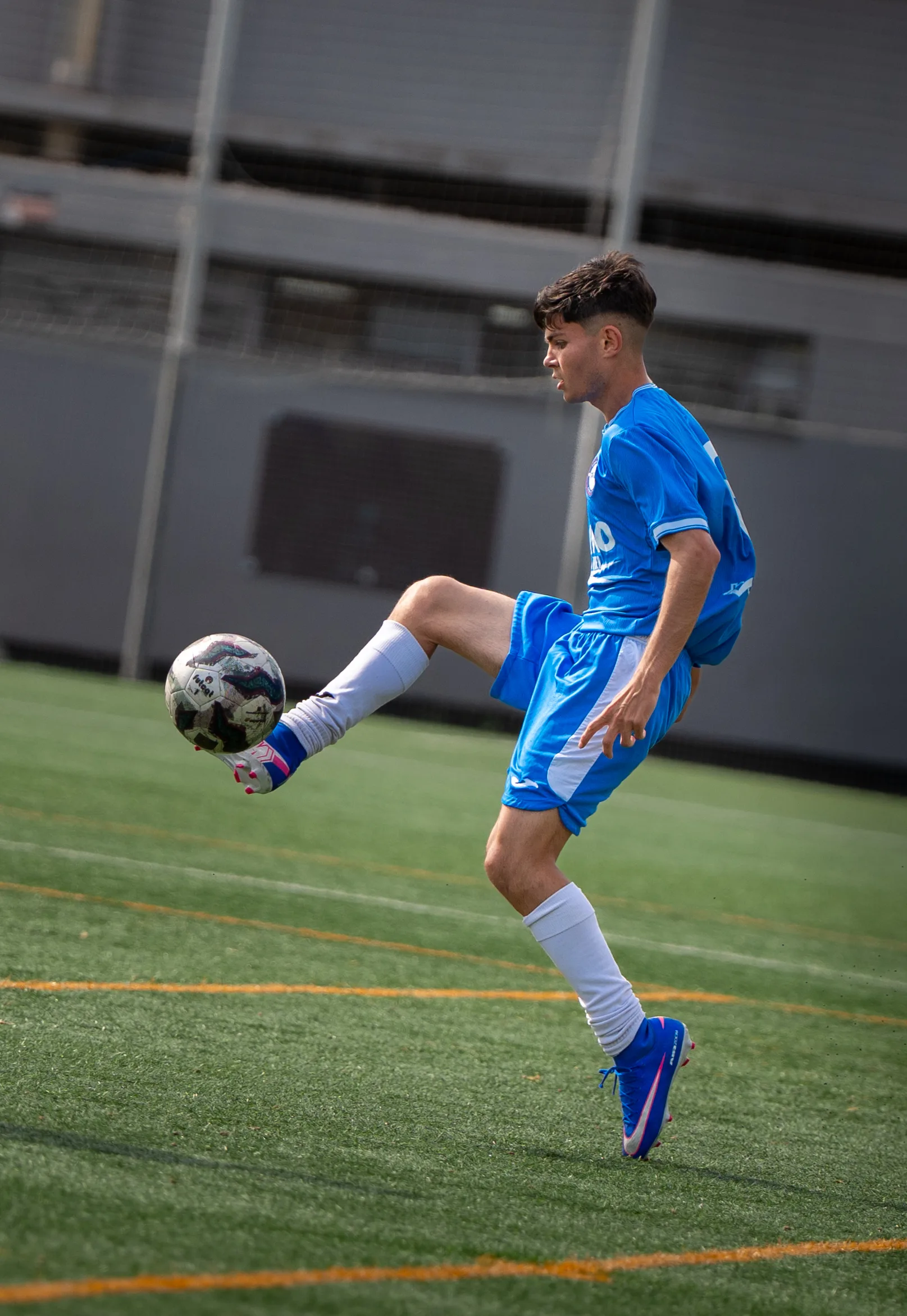 Terlenka Amateur B vs Gornal final liga 2026, fotografía fútbol amateur Barcelona, CEM Estruch El Prat, Nolan Pardo