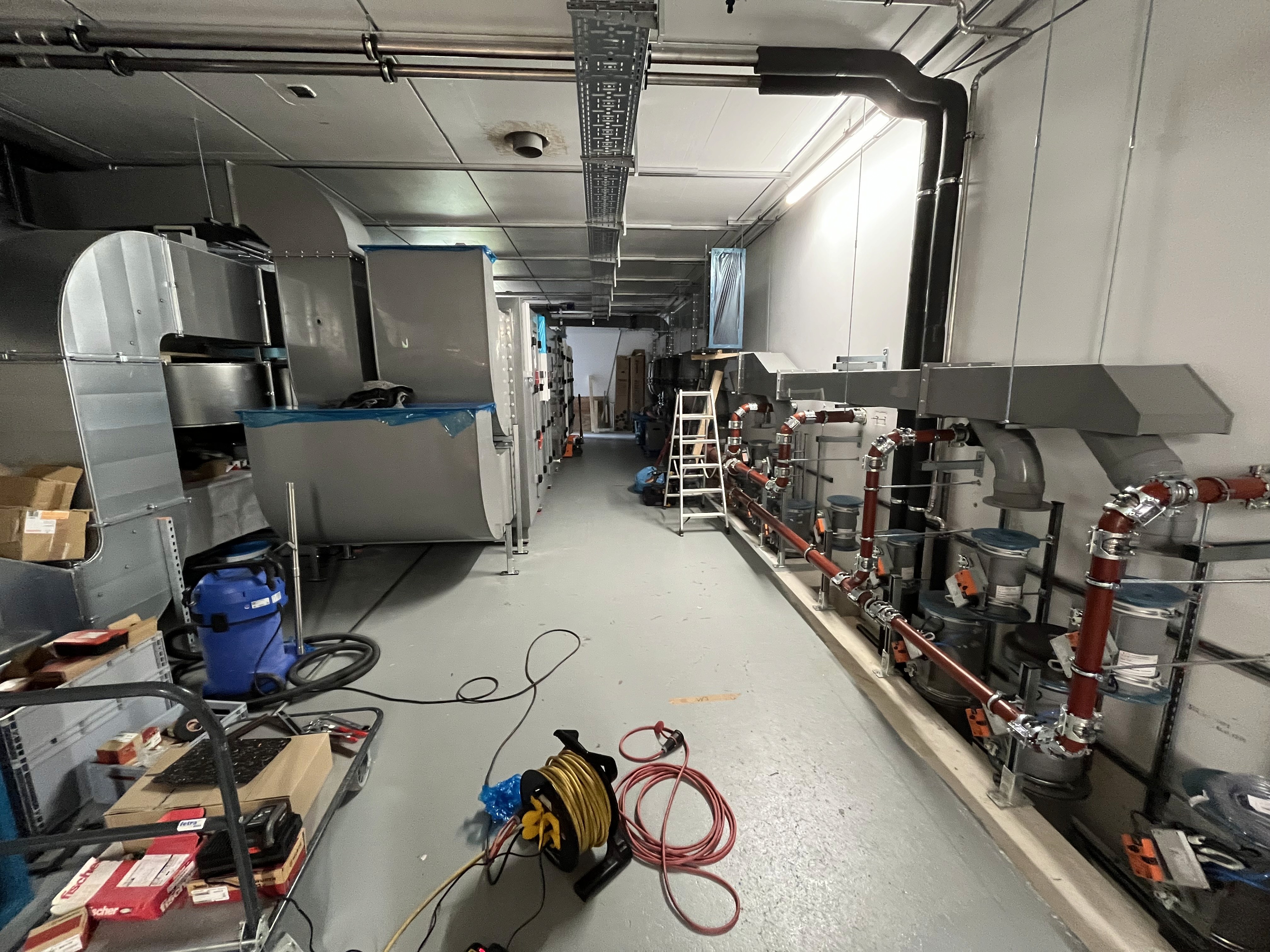 Kellerraum mit Technik