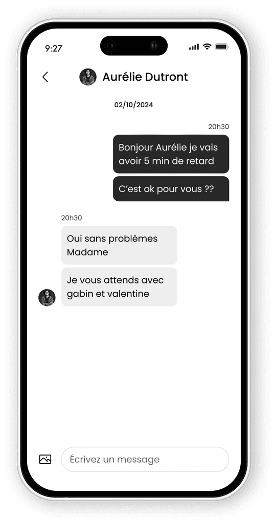 écran de l'app tatiekids qui illustre une conversation entre une tatie et un parent