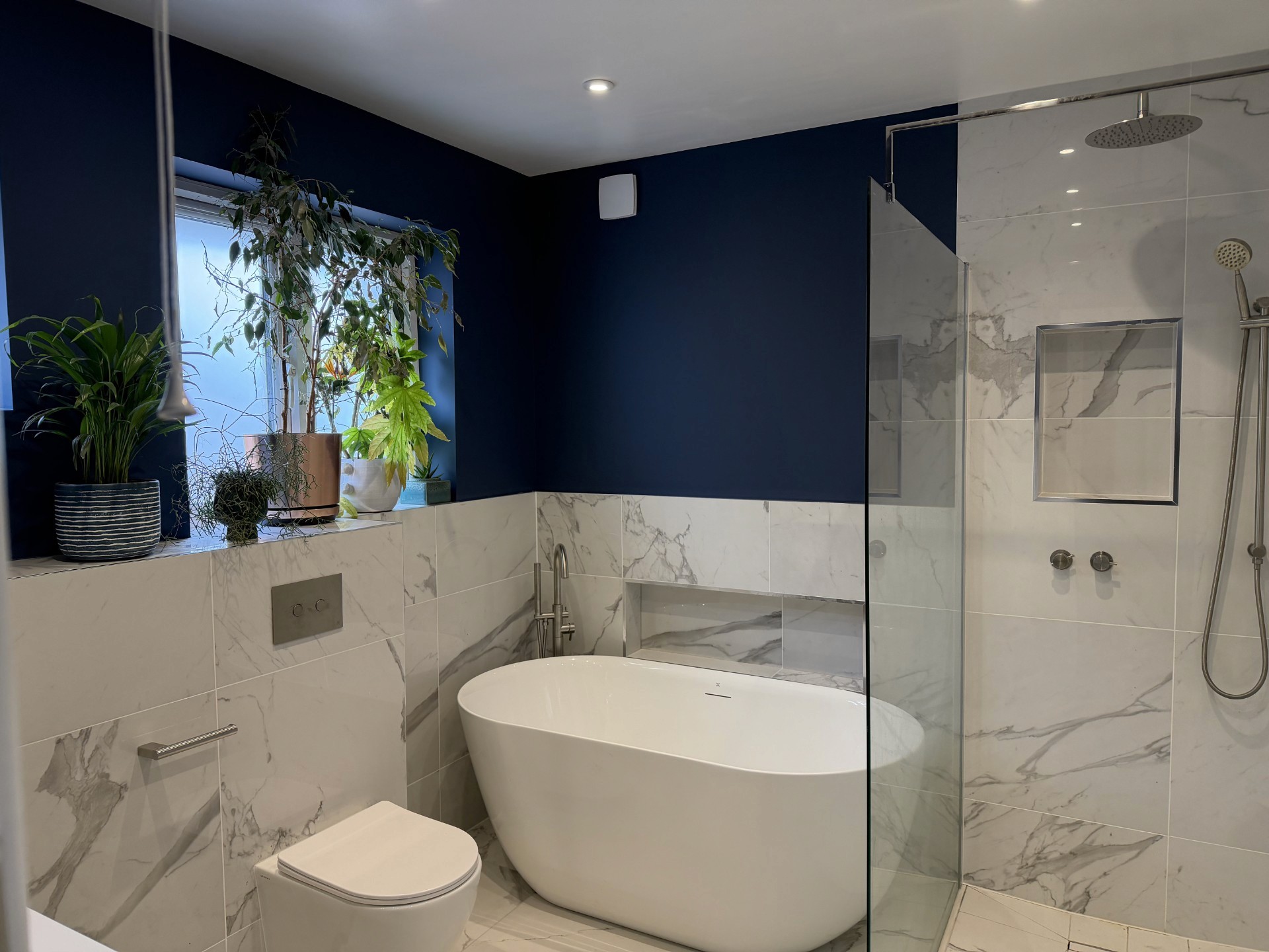 white ceramic sink toilet