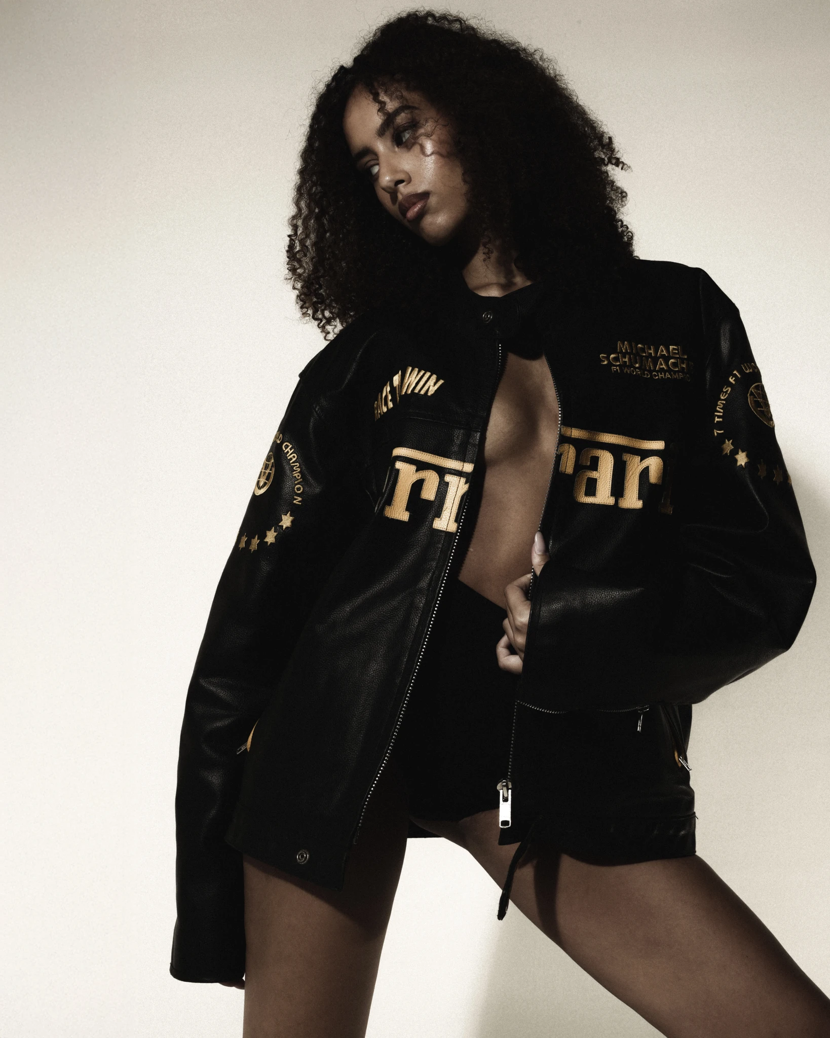 Sviluppo identità visiva high-end, visual storytelling aziendale, design dell'immagine di marca