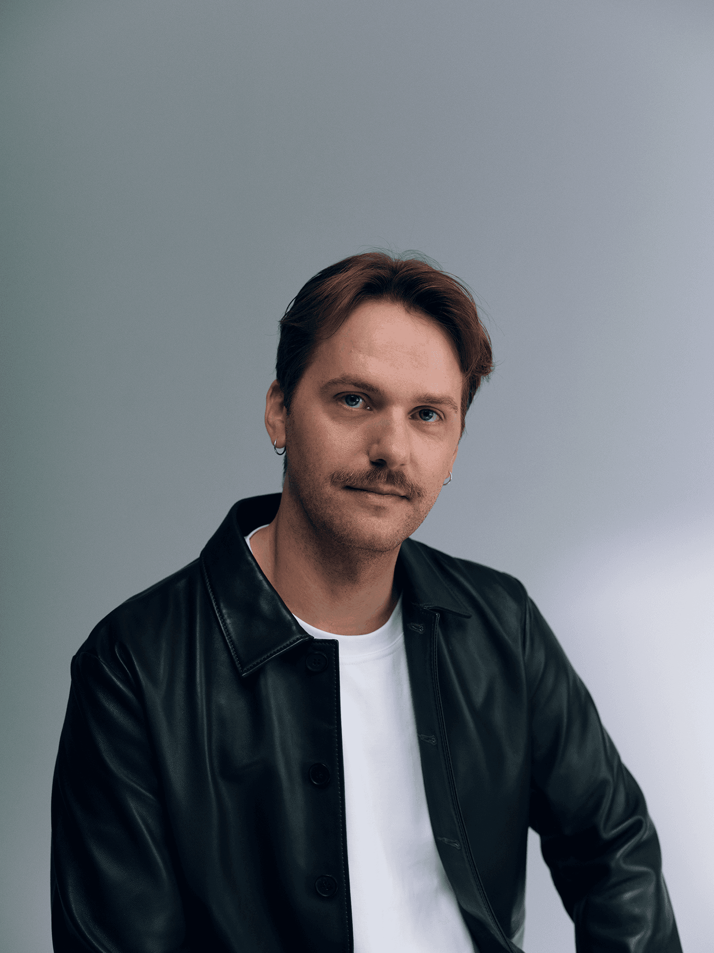 Mike Gajer, Berlin-based creative lead specializing in brand campaigns, creative systems and design leadership. Photographer: Ruben Riermeier