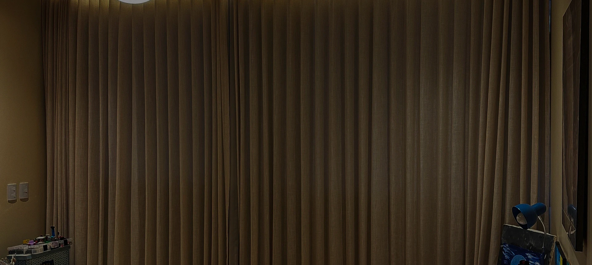 Cortina blackout total