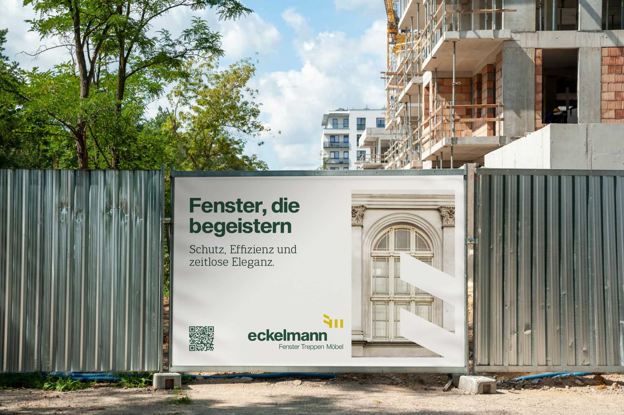 Gestaltetes Baustellenschild im Corporate Design – robust, gut sichtbar, markenkonform