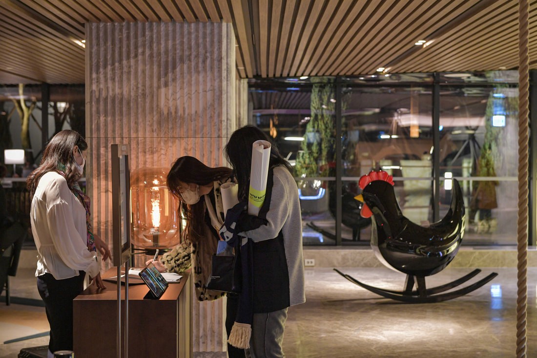 [B-3] 몬드리안아담핸들러