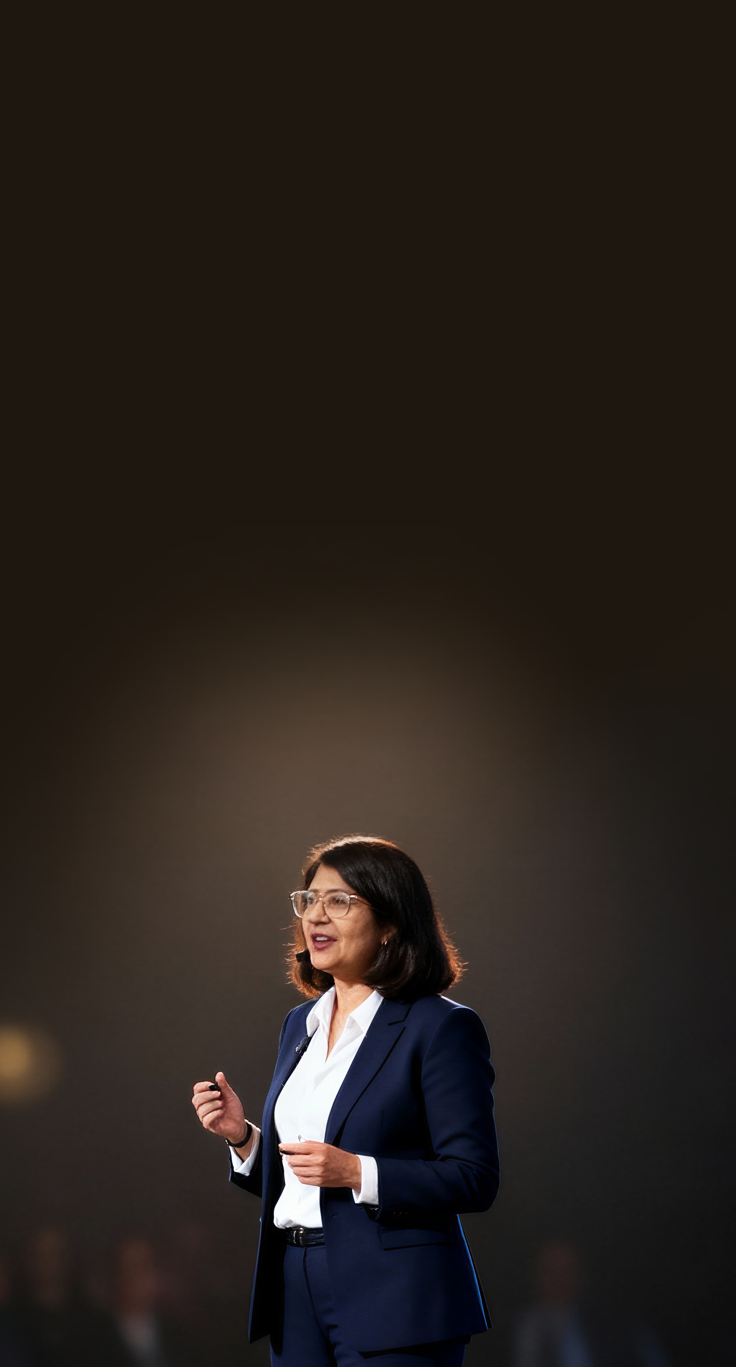 Mridula Sankhyayan conducting a workshop