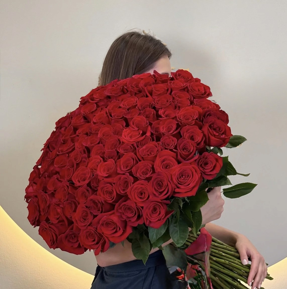 100 Rose Bouquet