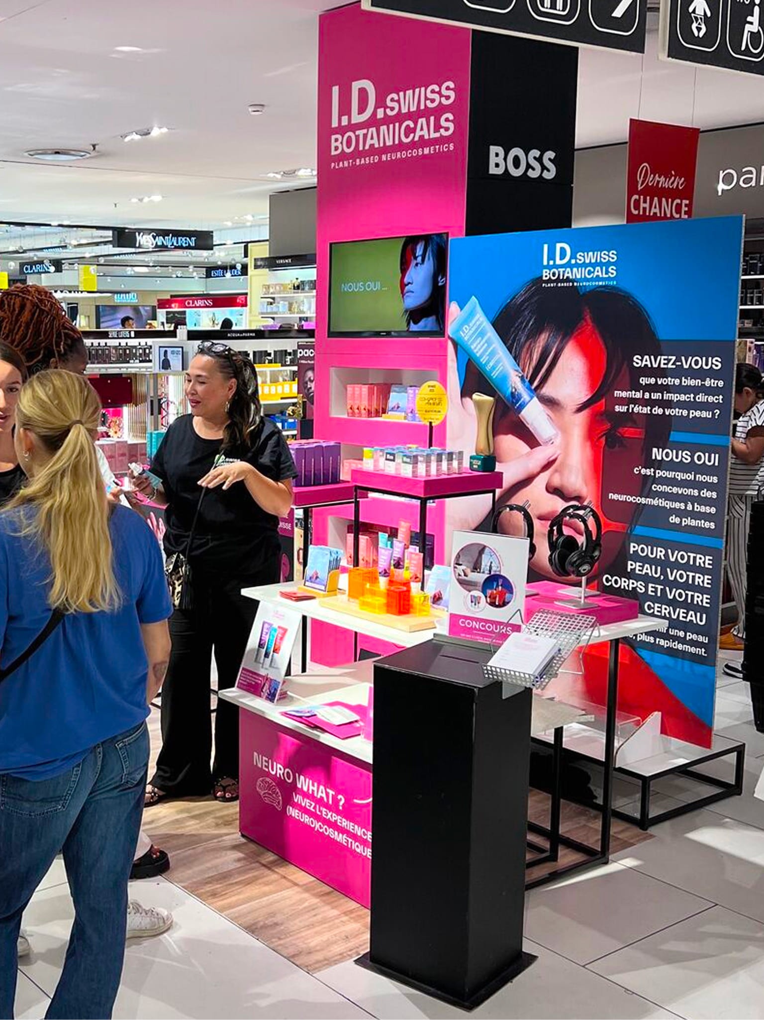 I.D. Swiss Botanicals retail pop-up with customers interacting with products highlighting experiential skincare activation