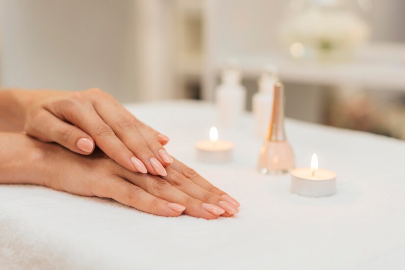 Spa Manicure at MONLIS: What Is It and How Does It Improve Your Nails?