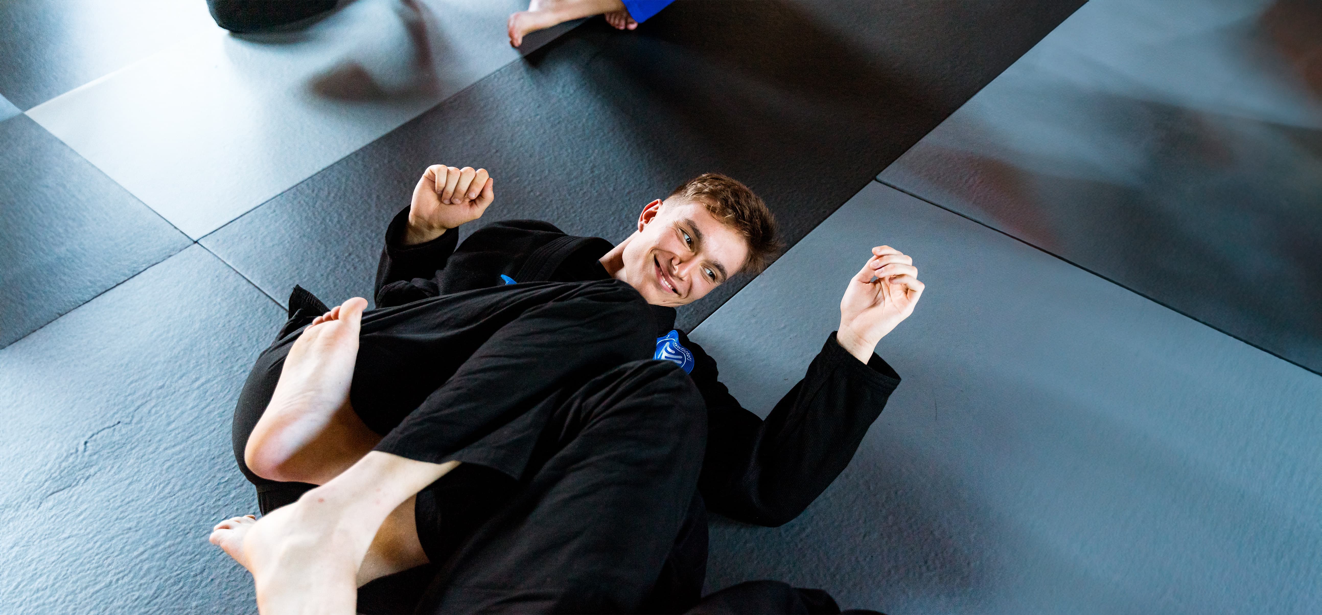 flow-factory-krav-maga-ist-mehr-als-nur-eine-kampfkunst-es-ist-ein-umfassendes-selbstverteidigungssystem-1-kampfsport-in-braunau