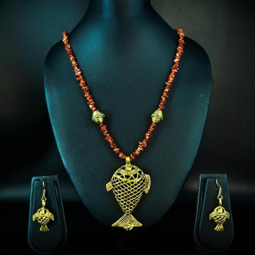 Handcrafted dokra fish pendant necklace set with matching earrings