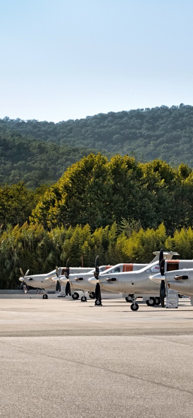 Jetfly Pilatus PC-12 fleet at La Mole airport