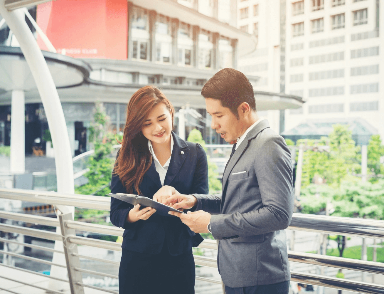 美容院創業，美容院創業指導，創業顧問，市場營銷顧問，創業指導，美容院供應鏈，美容儀器供應