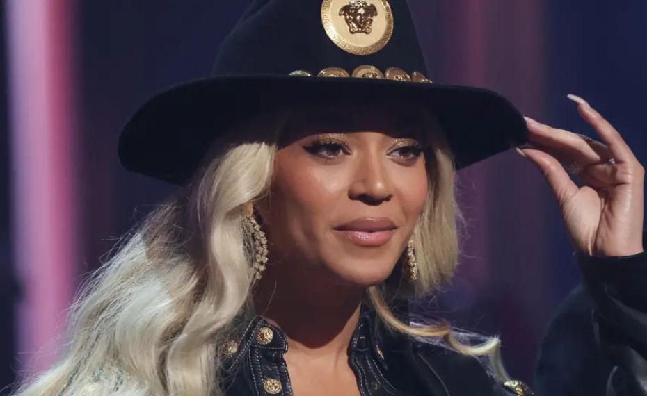 O que os álbuns de Beyoncé, Charli XCX e Bad Bunny ensinam sobre construção de marca